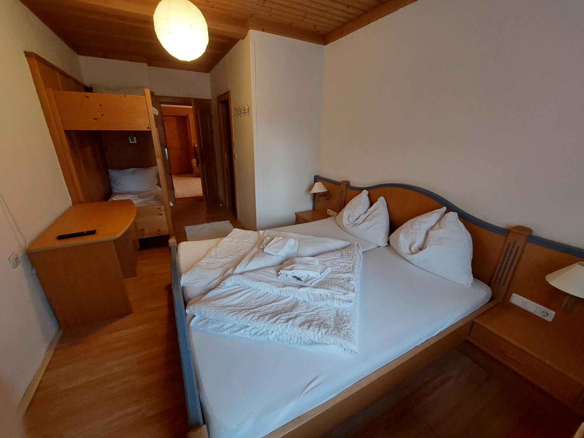 Gasthof Zur Post Taxenbach Oda fotoğraf